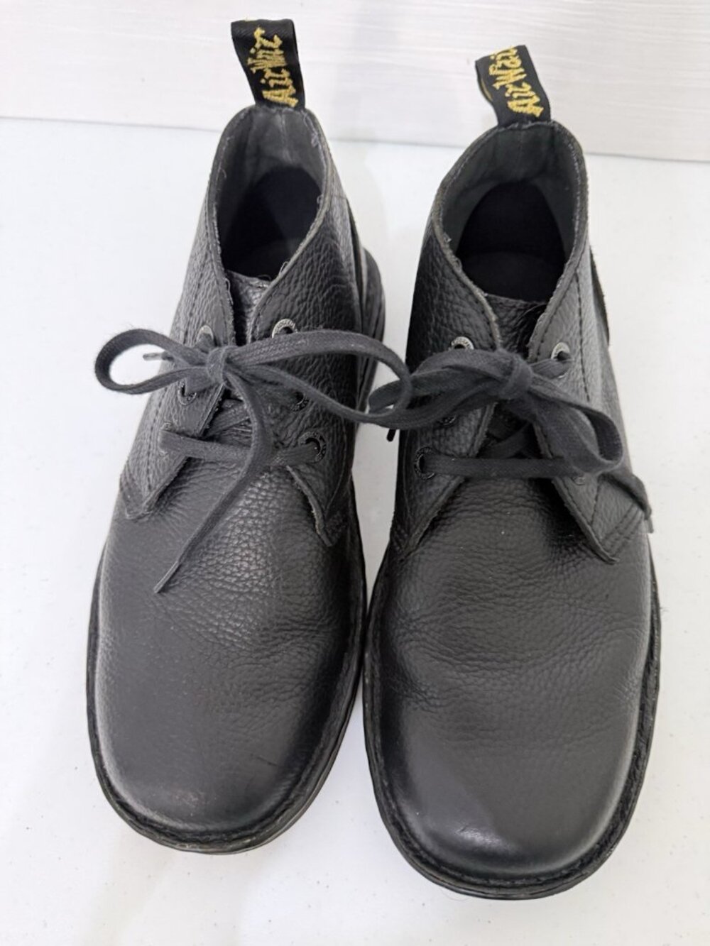 Dr. Martens Sussex Mens Size 9M Black Leather Laces Chukka Comfort Casual Shoes